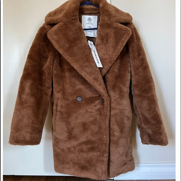 SOLD NWT Aritzia Babaton Teddy Coat - short - Picture 5 of 6